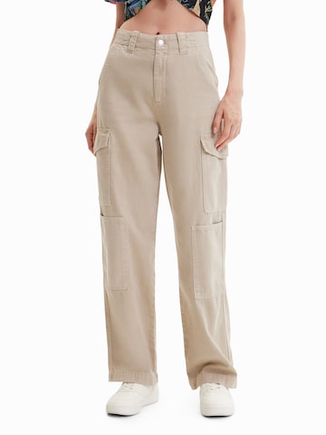 Desigual Regular Cargobroek 'Sedal' in Beige: voorkant