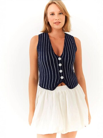 Bianco Lucci Vest in Blue