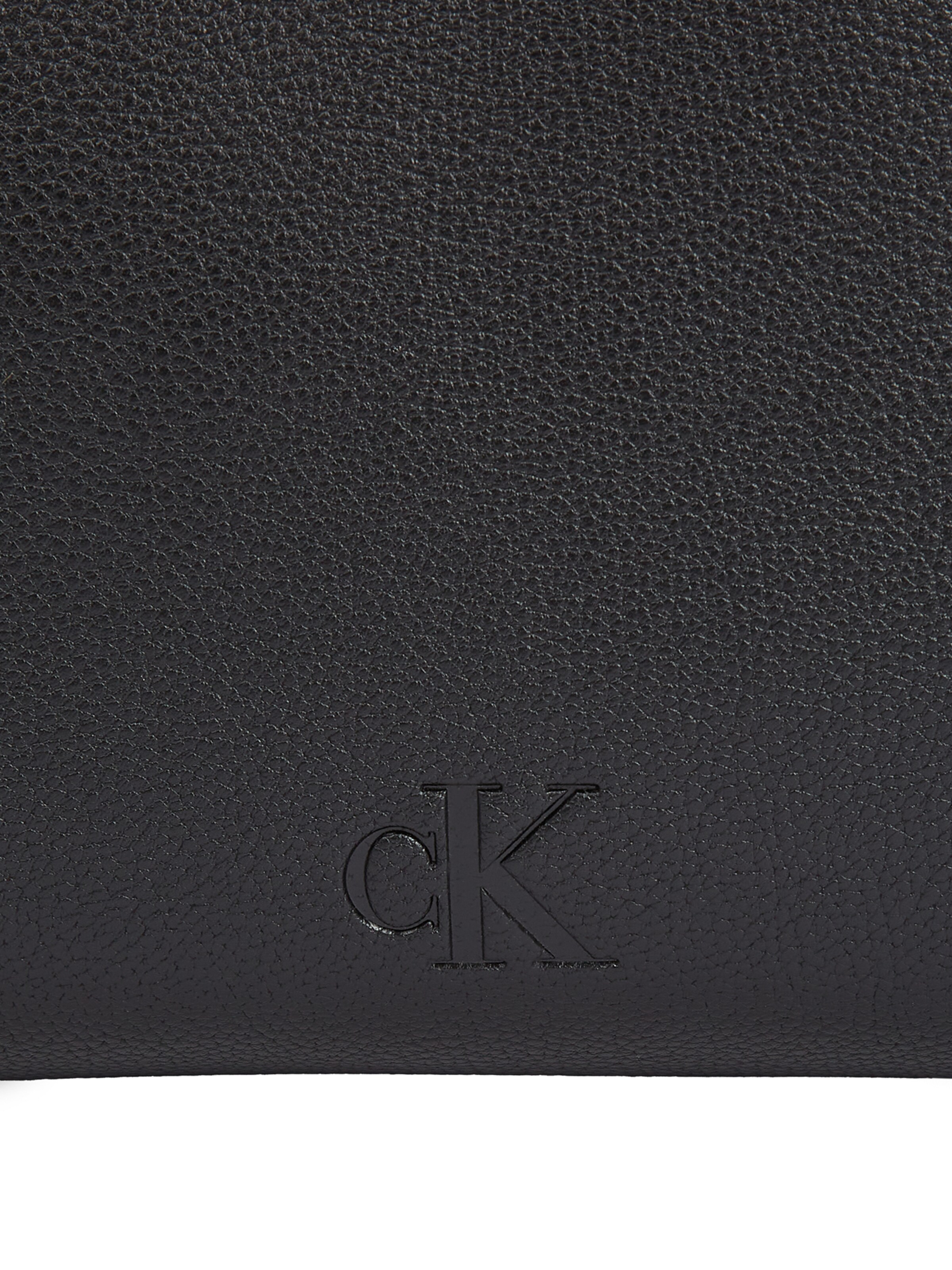 Calvin Klein Taška přes rameno – černá