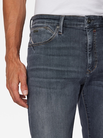 Mavi Regular Jeans 'CHRIS' in Grau