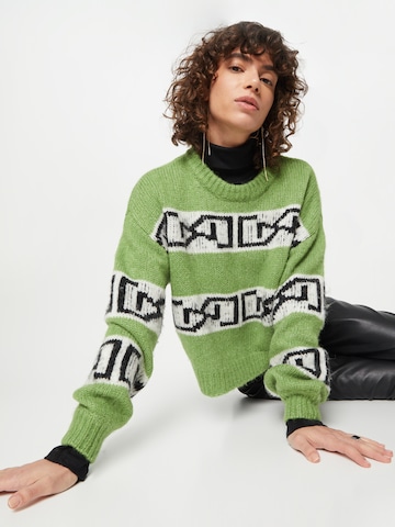 Pull-over 'Artiko' Gestuz en vert : devant