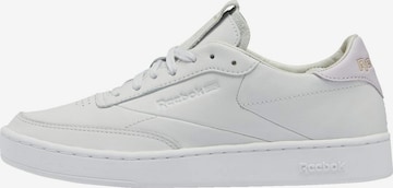 Reebok Classics Sneakers 'Club C Clean' in White: front