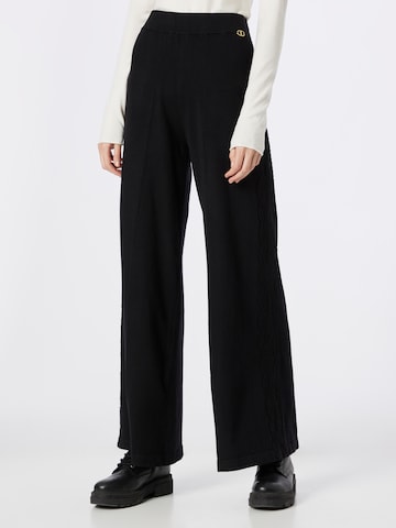 Twinset Boot cut Pants in Black: front