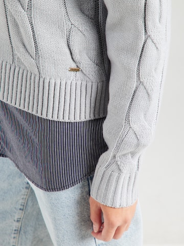 Pepe Jeans Sveter - Sivá