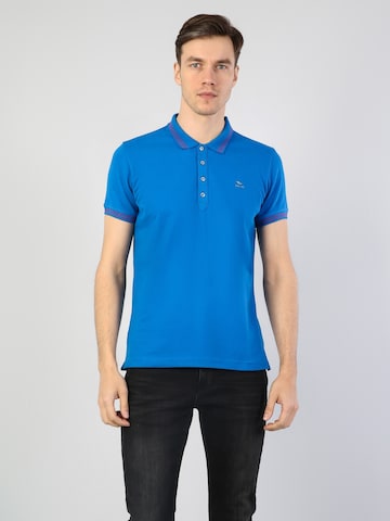 Colin's Shirt in Blue: front