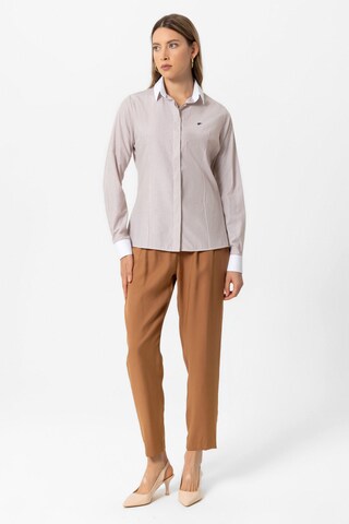 Chemisier 'OLIVIA' DENIM CULTURE en beige