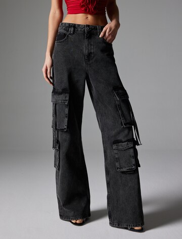 Koton Wide leg Cargo Jeans in Black: front