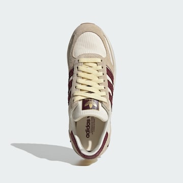 ADIDAS ORIGINALS - Sapatilhas baixas 'LA' em bege