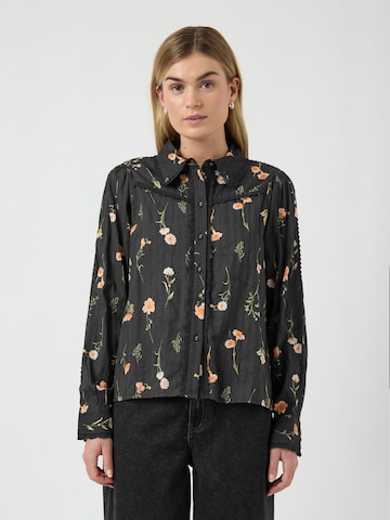 YAS Blouse 'YASSOMELLI' in Zwart: voorkant