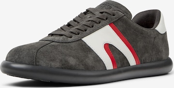 Baskets basses 'Pelotas Soller' CAMPER en gris : devant