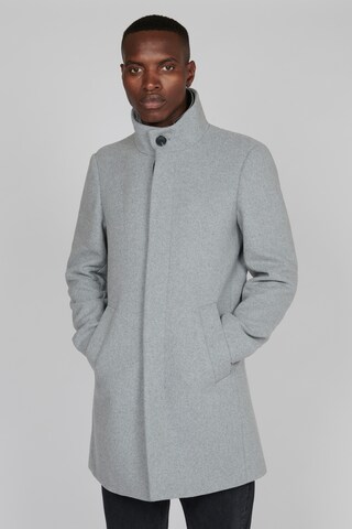 Matinique Regular Fit Mantel 'Harvey' in Grau: Vorderseite