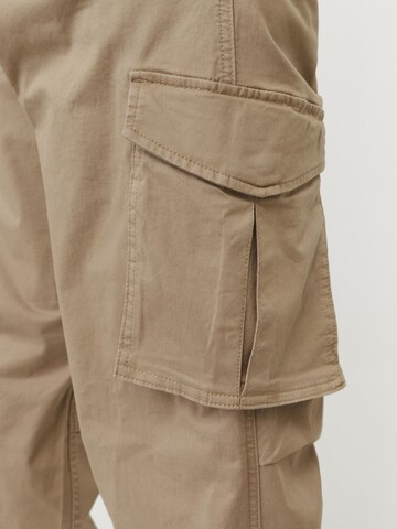 JACK & JONES Tapered Cargobroek 'JPSTKane JJNoah' in Beige