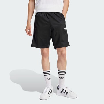 ADIDAS ORIGINALS Loosefit Shorts 'Adicolor Firebird' in Schwarz: predná strana