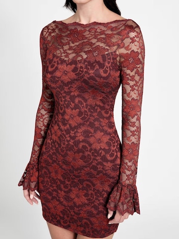 GUESS Avondjurk in Rood