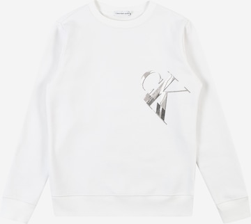 Calvin Klein Jeans Sweatshirt in White: front