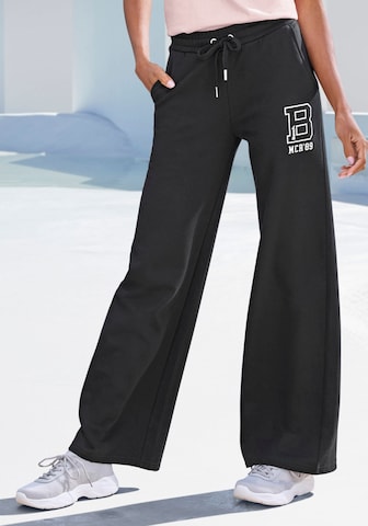 BENCH Wide leg Pants in Black: front