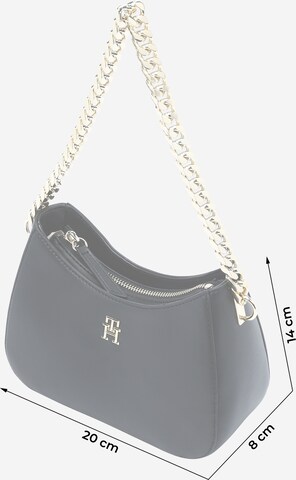 TOMMY HILFIGER Tasche in Schwarz