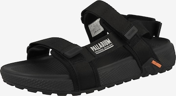 Sandales Palladium en noir : devant
