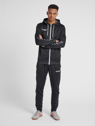 Hummel Sportsweatjacke in Schwarz