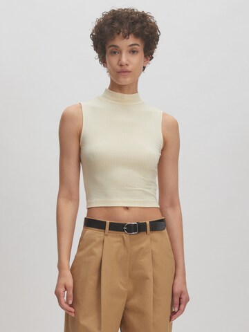 EDITED - Top 'Kaori ' en amarillo: frente