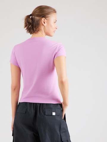 Nike Sportswear T-Shirt 'Chill' in Pink