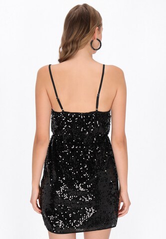 myMo at night Kleid in Schwarz