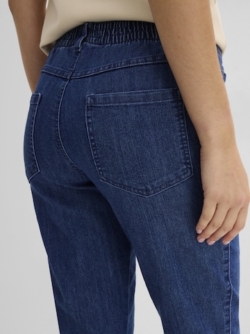 Regular Jeans de la bonprix pe albastru