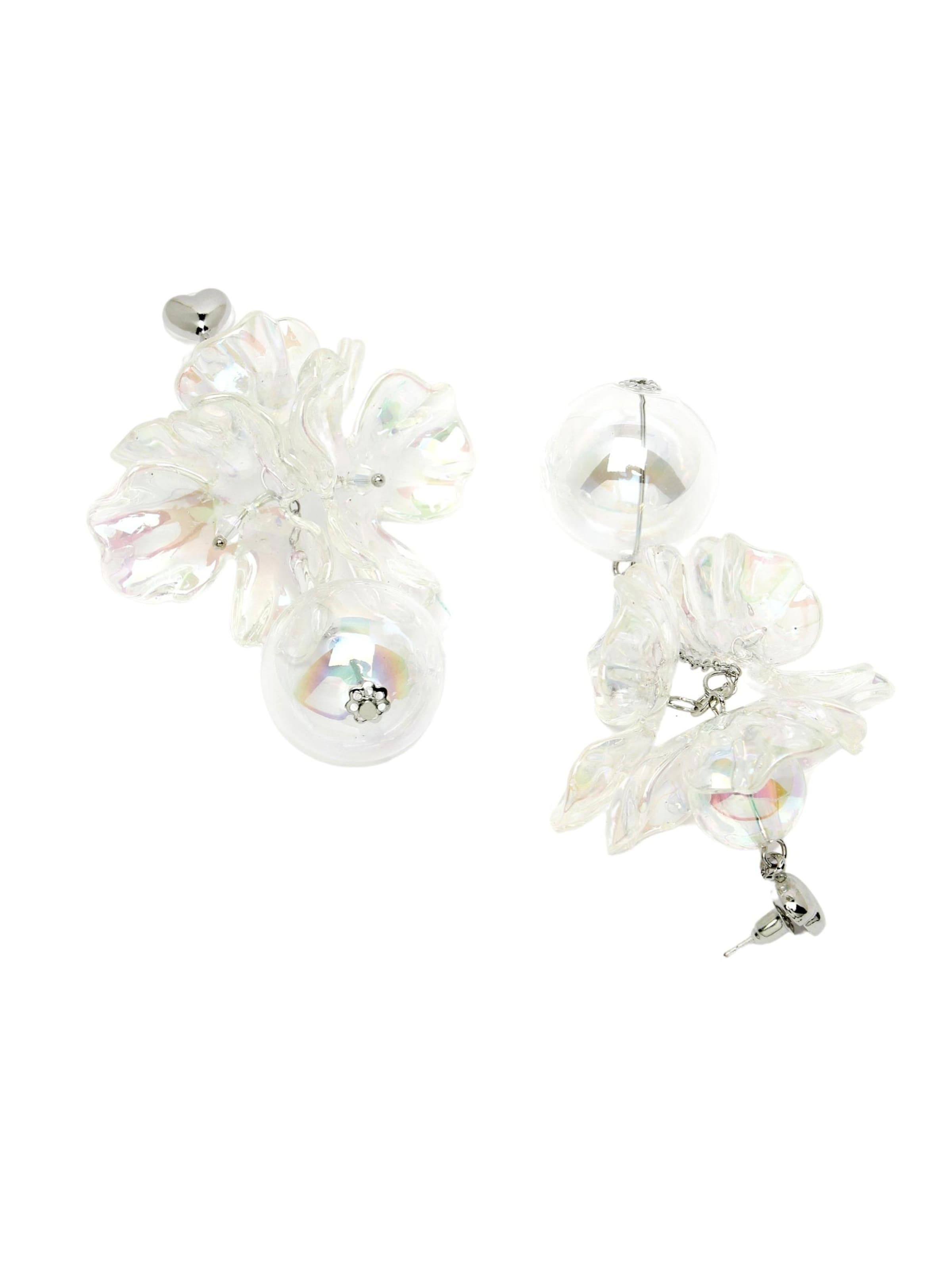 AVANT-GARDE PARIS Earrings 'Ivanasa' in Transparent