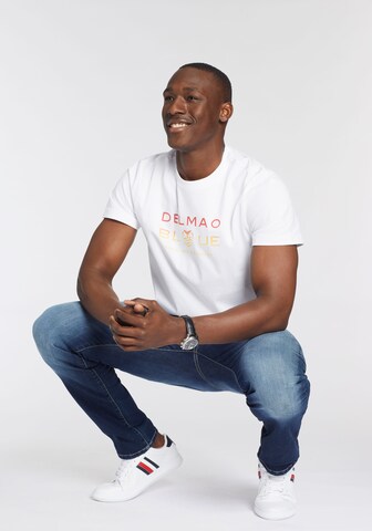 DELMAO T-Shirt in Weiß