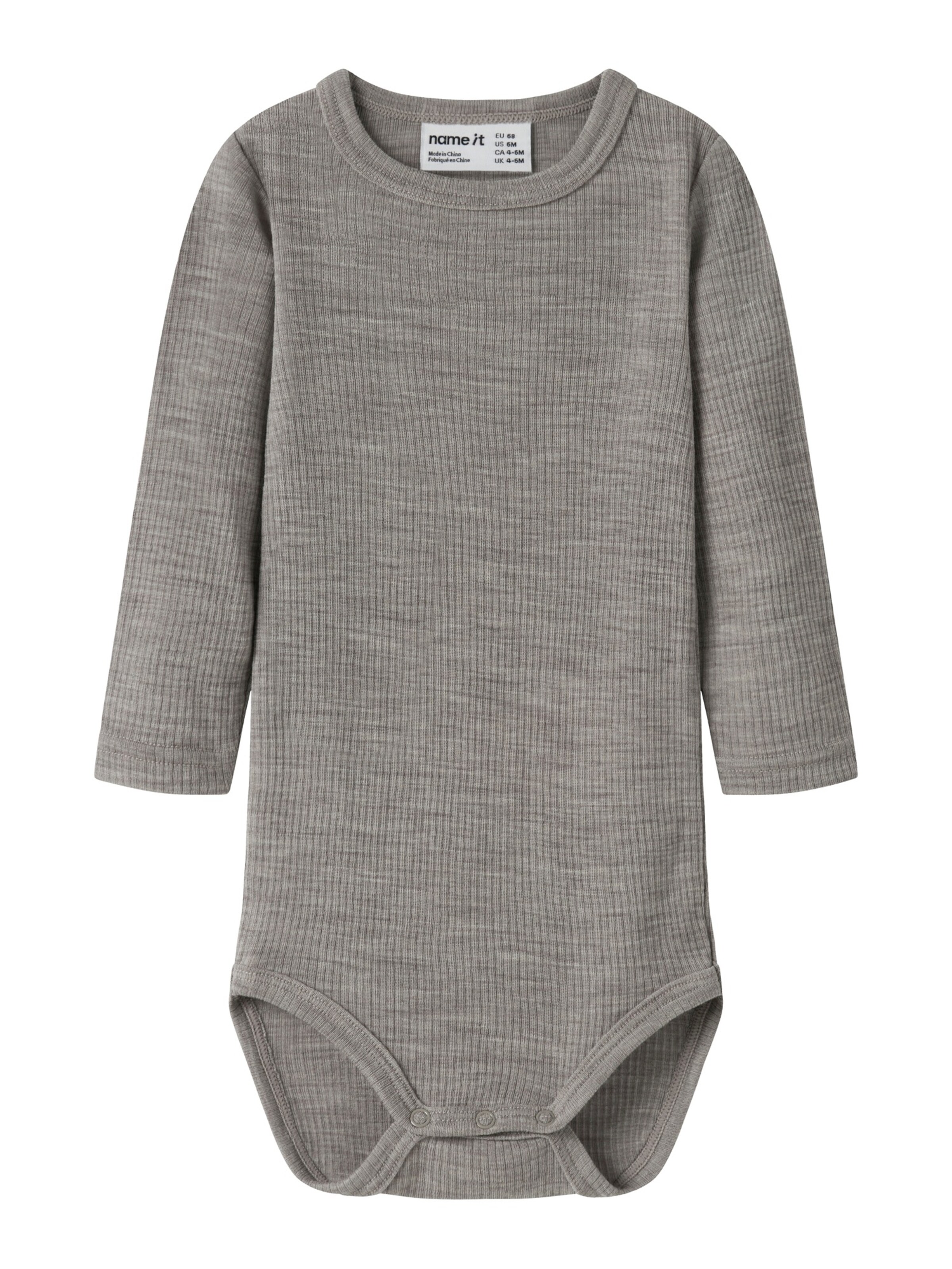 Barboteuse / body 'NBNWAX' NAME IT en gris : devant