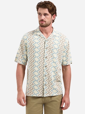 No Excess Regular Fit Paita värissä beige: etupuoli