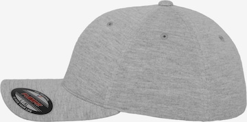 Cappello da baseball di Flexfit in grigio