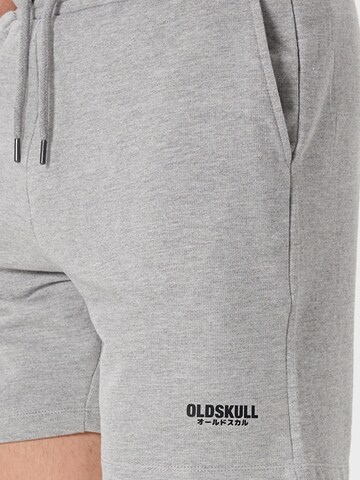 Oldskull Loosefit Shorts in Grau