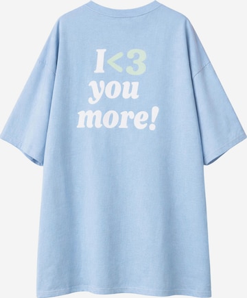 Worldclassca Oversized Shirt in Blue: front