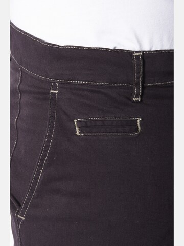 BABISTA Regular Chino ' Celigio ' in Rood