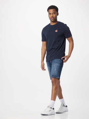SCOTCH & SODA Koszulka 'The Free Spirit Peace Bird' w kolorze niebieski