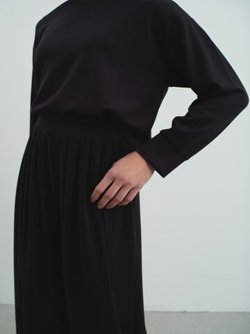 C&City Wide Leg Hose in Schwarz