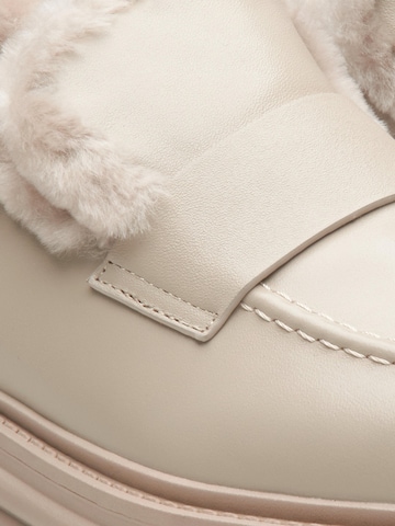 Estro Boots '107-51' in Beige