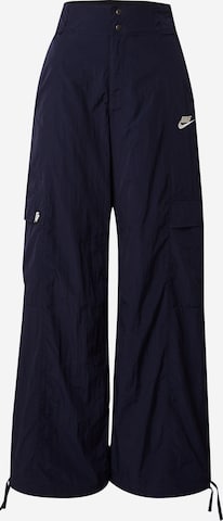 Nike Sportswear Cargo trousers in Blue: front