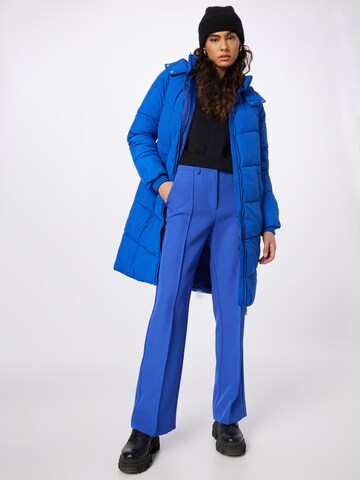 Cappotto invernale 'Jamilla' di PIECES in blu