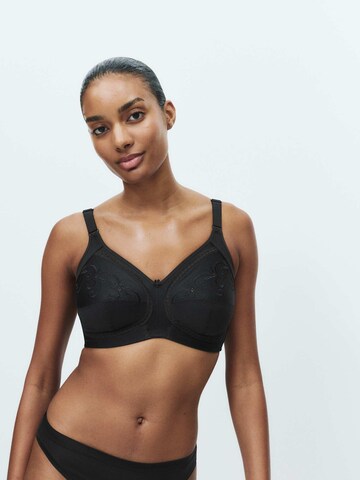Marks & Spencer Minimizer BH in Zwart: voorkant