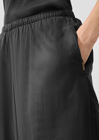 Barrel Pantalon QS en noir