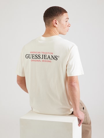 Maglietta di GUESS JEANS in beige: frontale