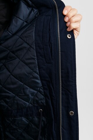 Parka mi-saison 'Akie' 11 Project en bleu