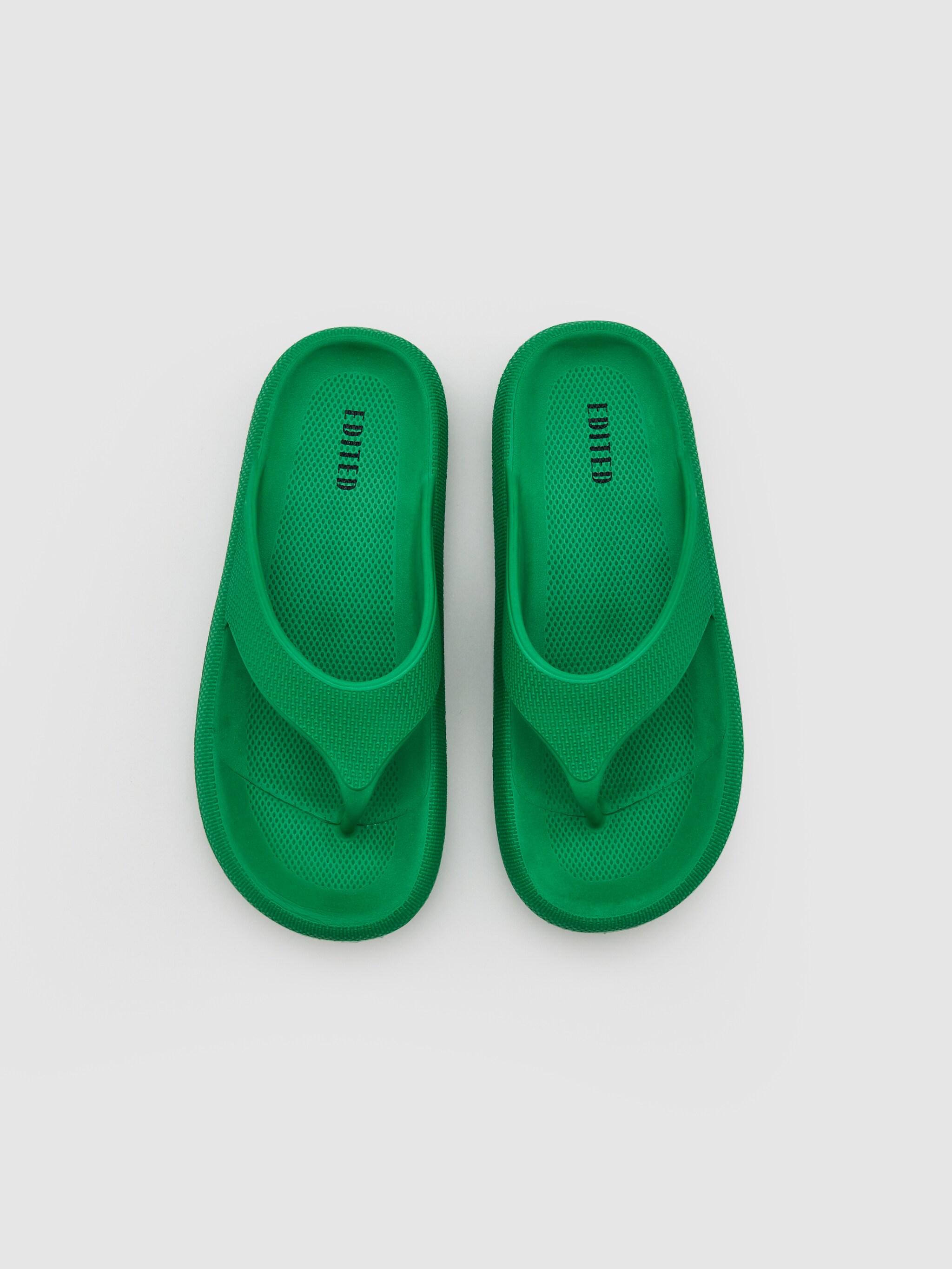 EDITED Producten Teenslipper 'Rasheed' Groen
