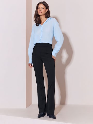 Lipsy - Acampanado Pantalón en negro