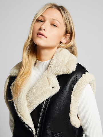 Bershka Bodywarmer in Zwart