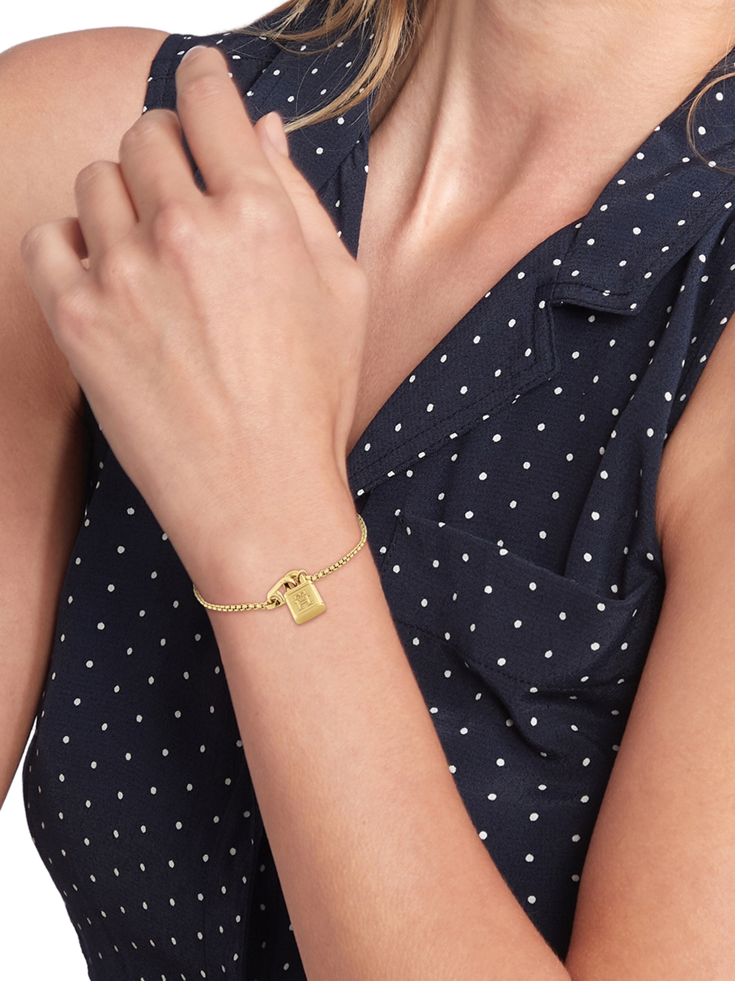 TOMMY HILFIGER Браслет в Золотой: спереди