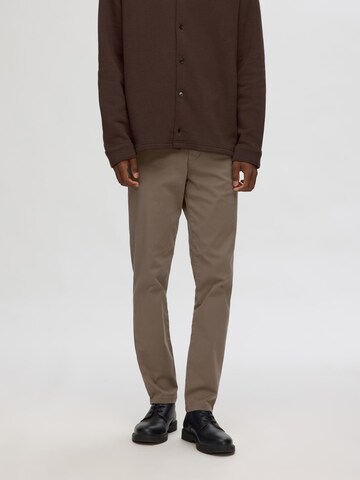 SELECTED HOMME Slimfit Παντελόνι τσίνο 'New Miles' σε καφέ: μπροστά