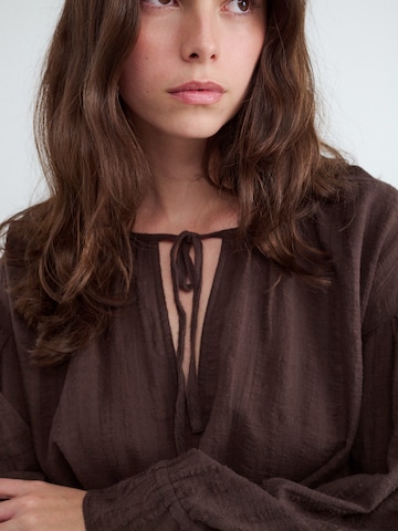 BALMOHK Pusero värissä ruskea